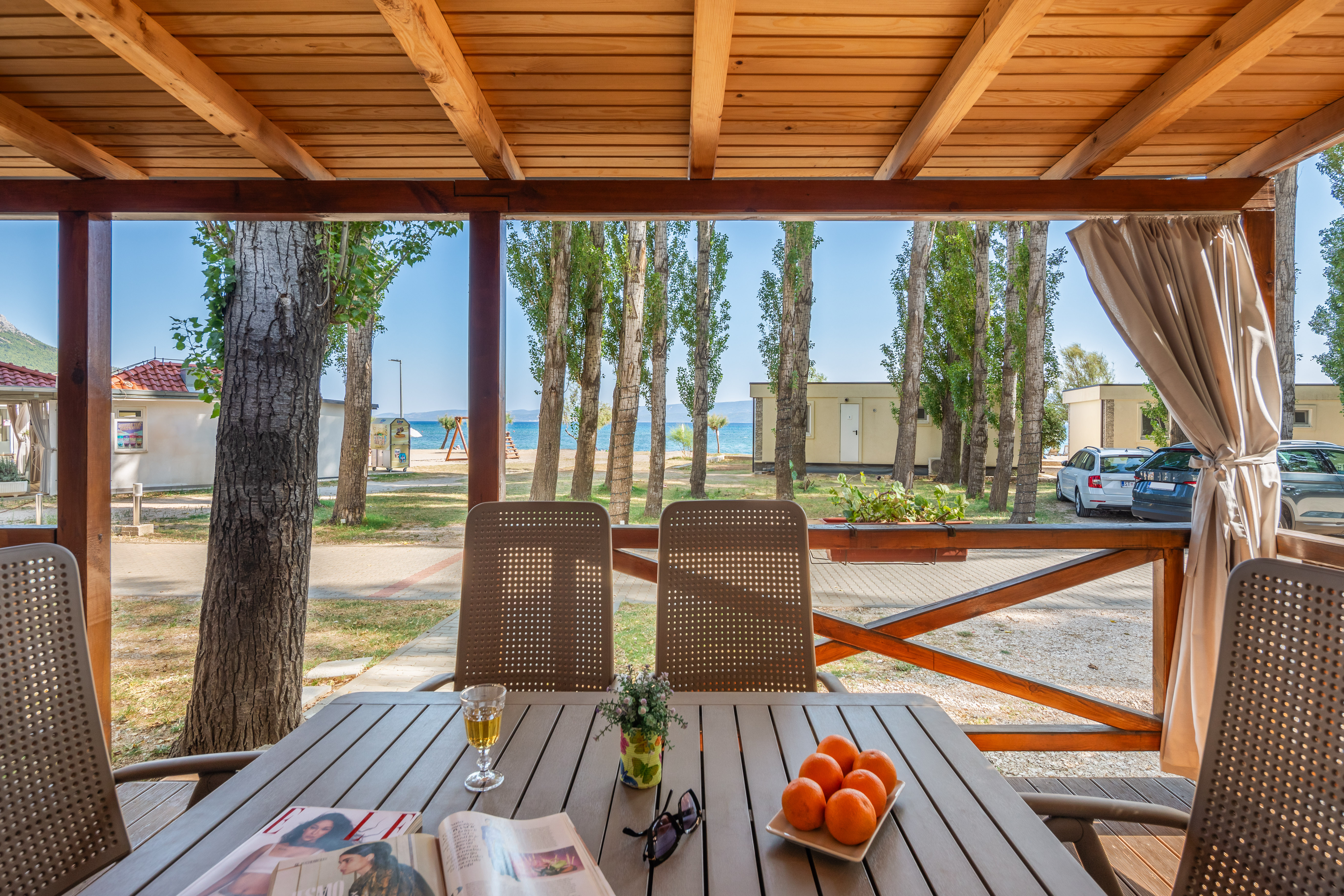 Mobile home Relax 6+2 (2nd line from the beach)