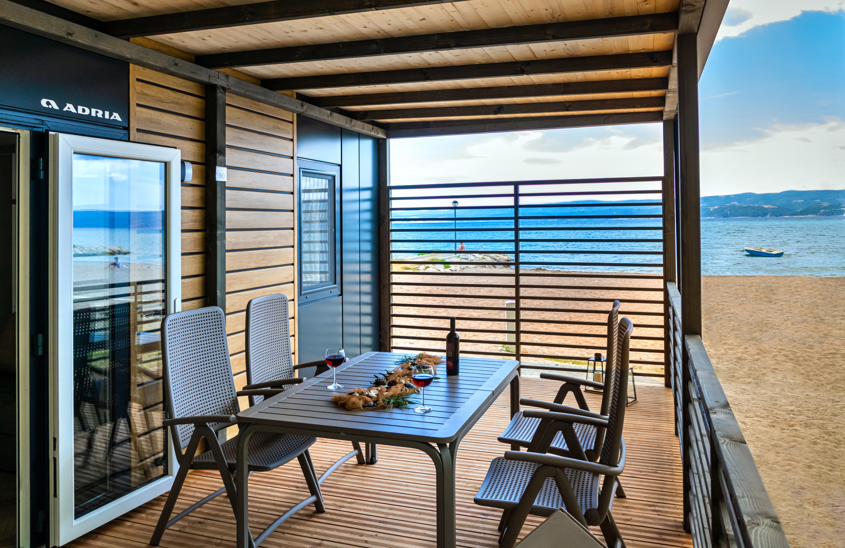 Mobile home Adria superior 4+1 (L) - whirlpool