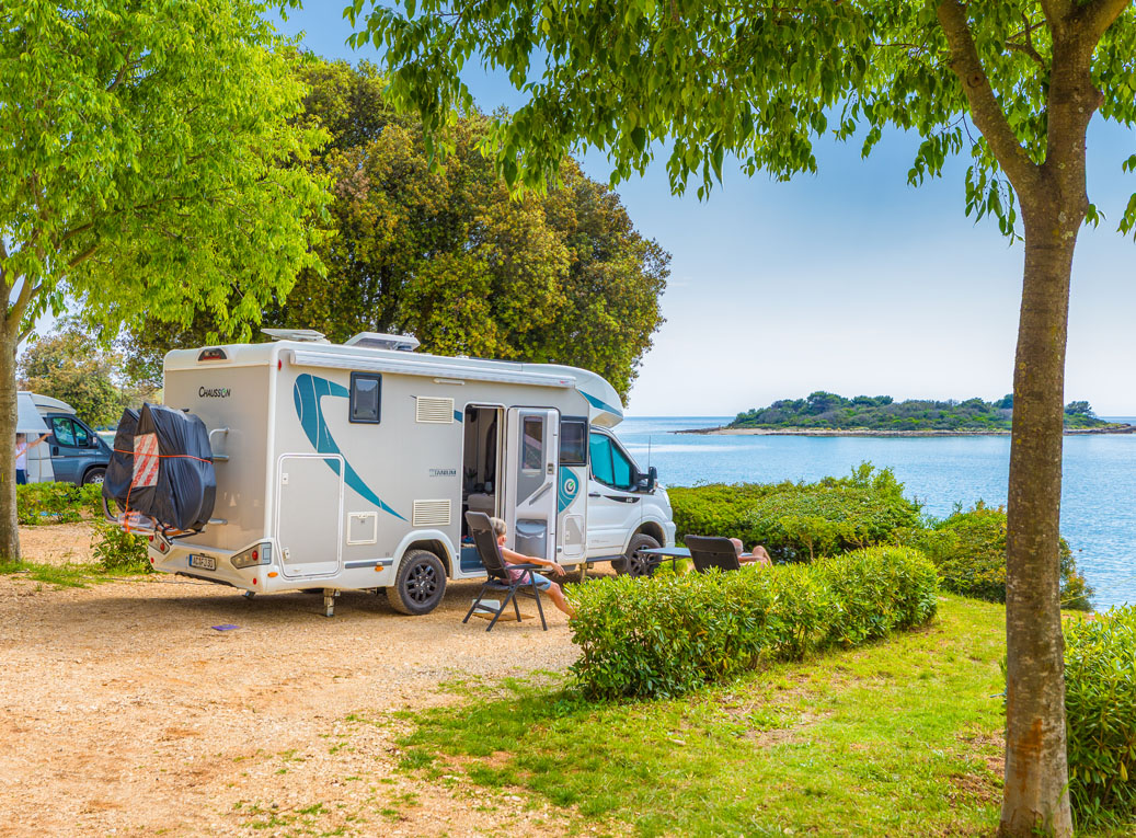 Premium standplaats eerste rij naar de Zee