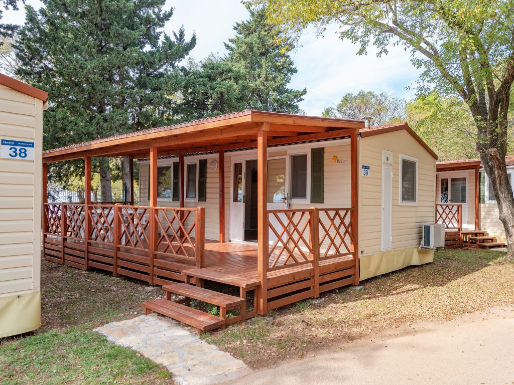 Mobile Home 6+2 Family