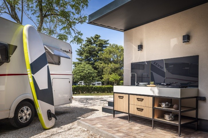 Marina Comfort avec cuisine et salle de bain