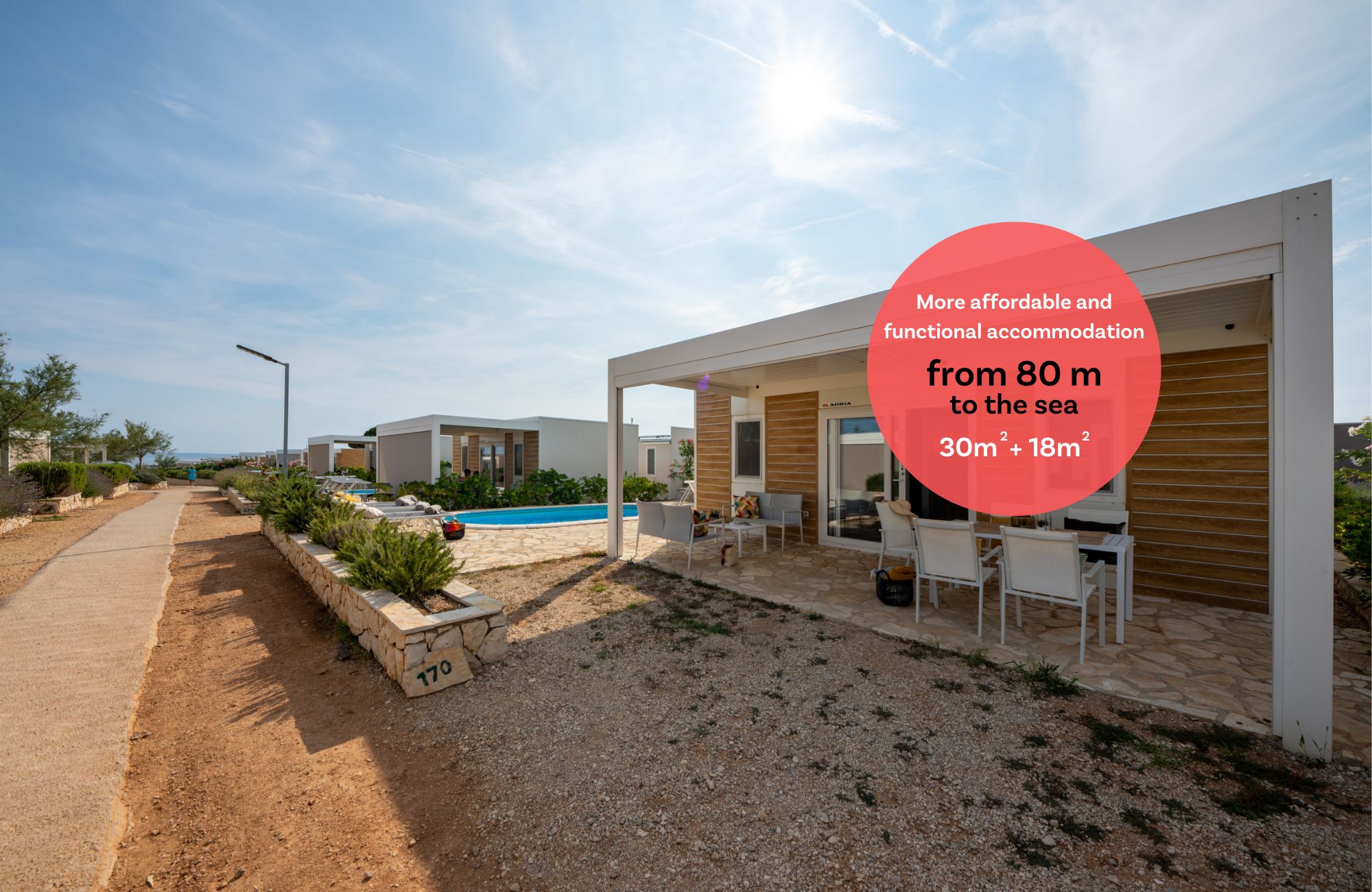 Pinus Holiday Home con Piscina