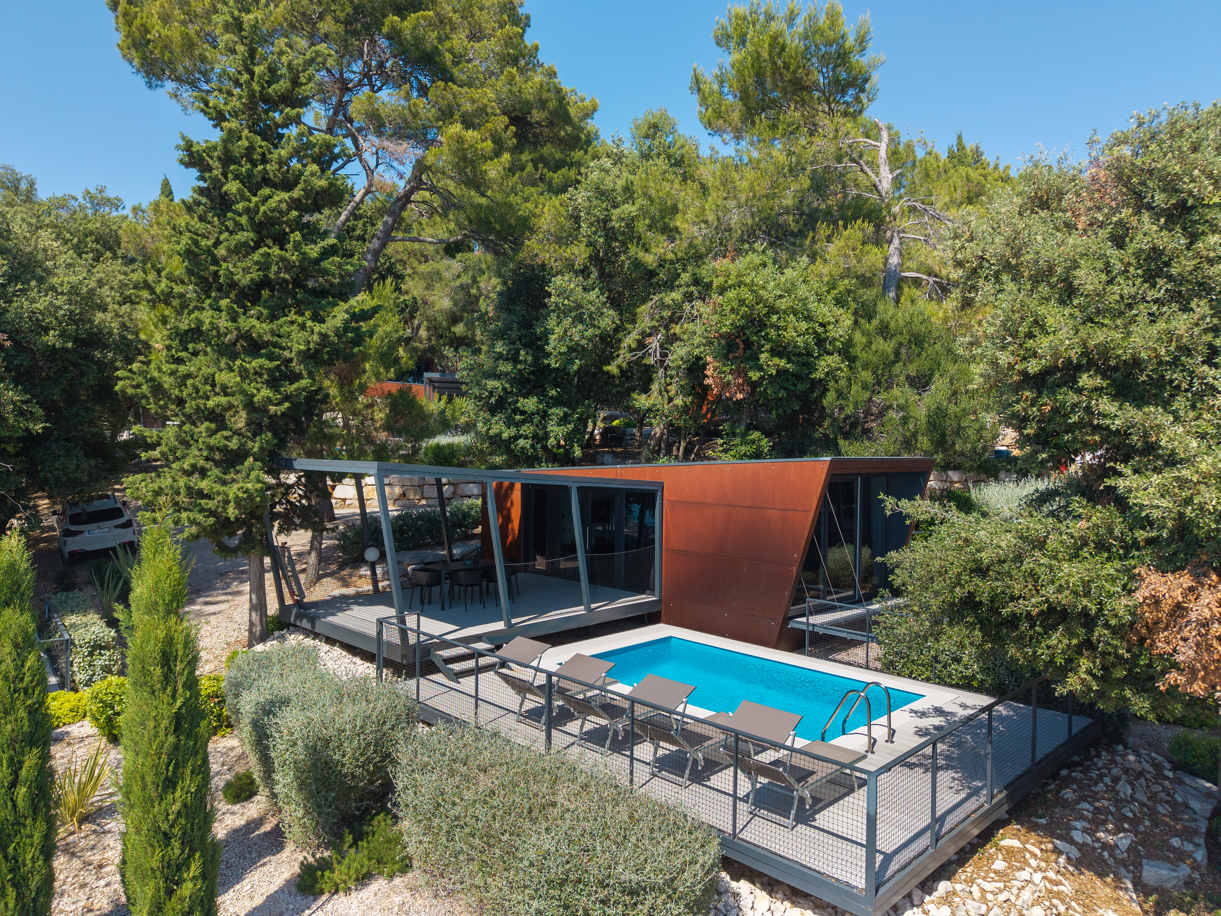 Family holiday home with pool - 1 module