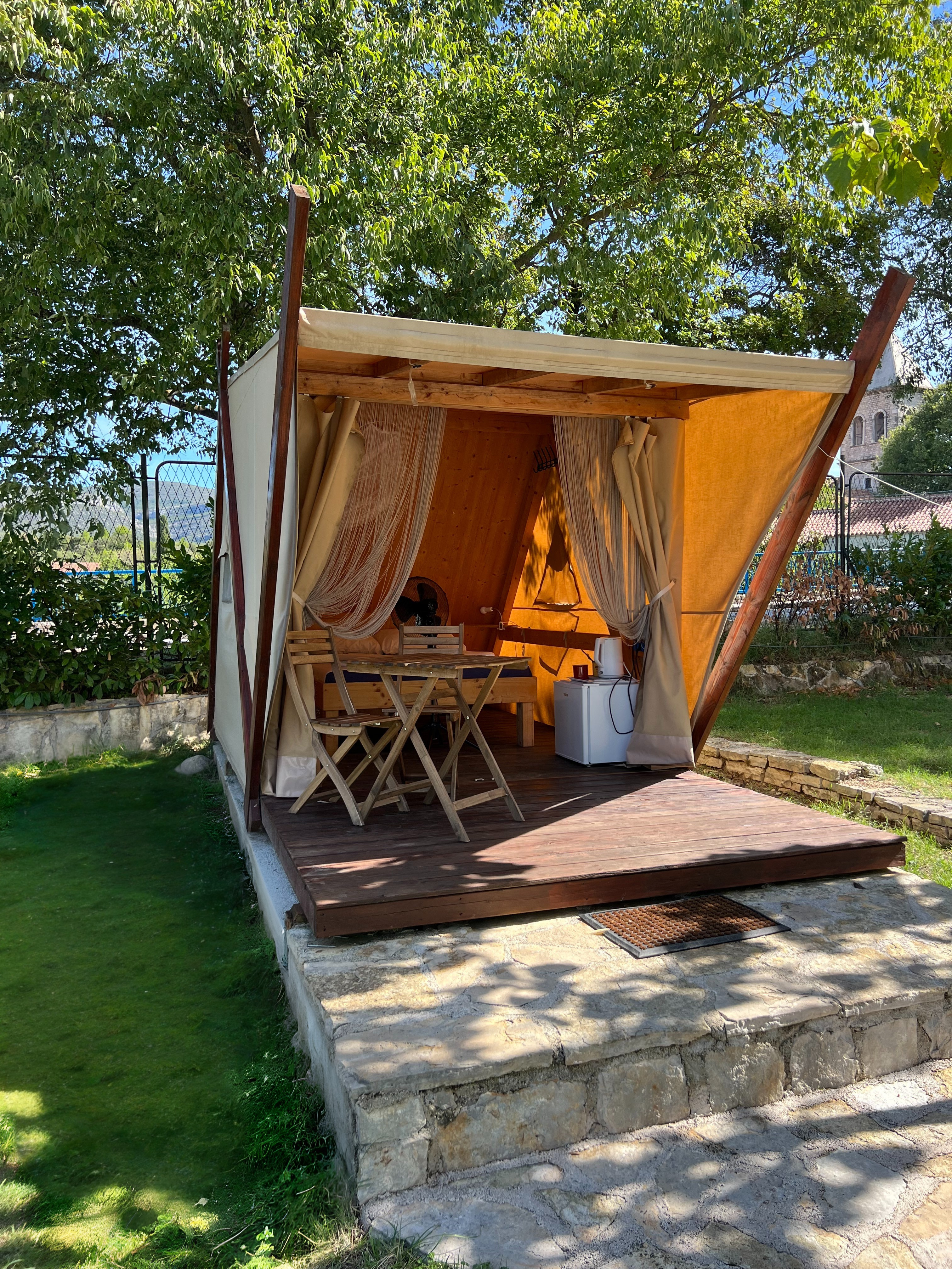 Nateko Glamping tent