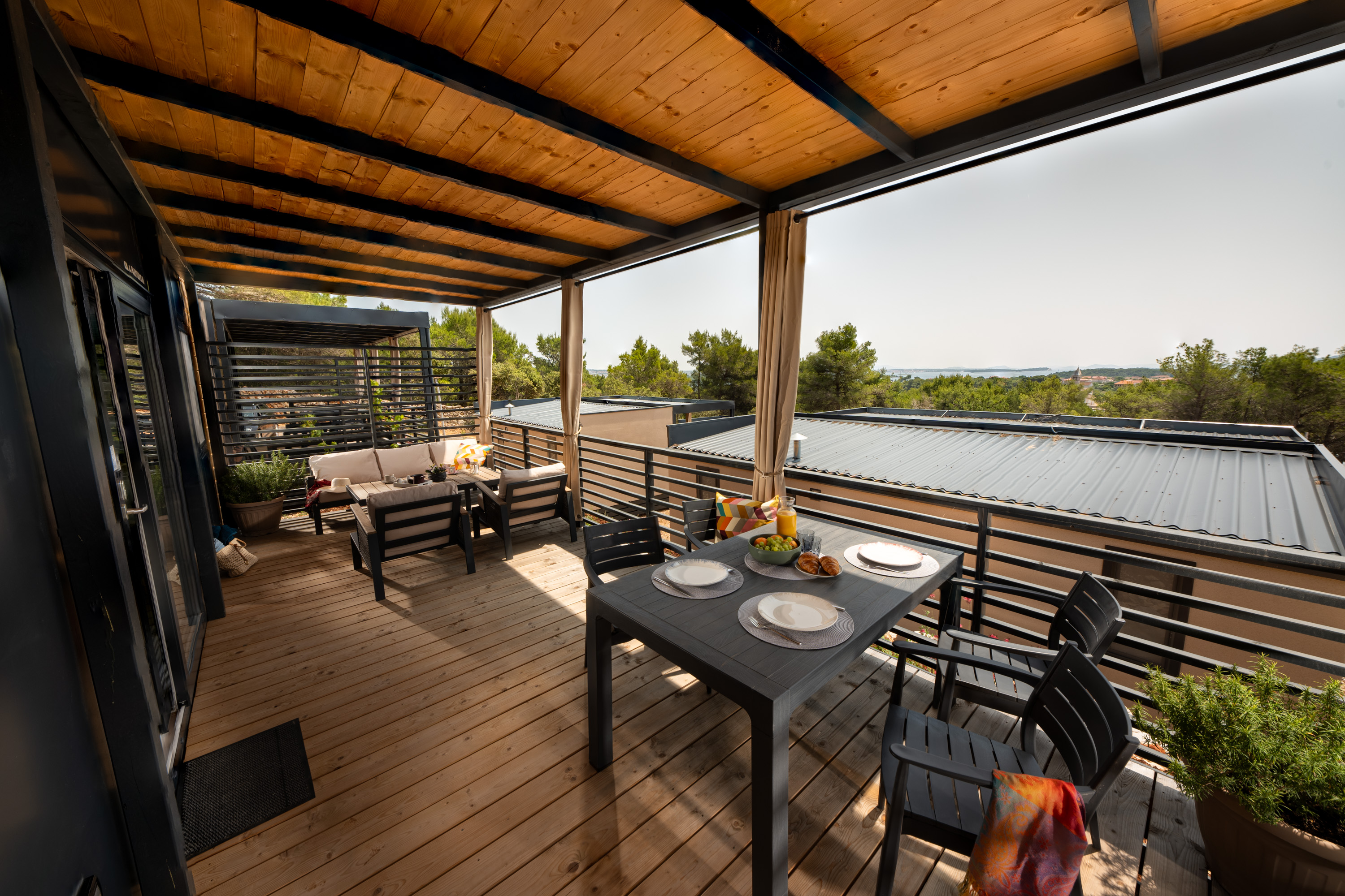 Mobil-home de confort - 2 chambres avec terrasse